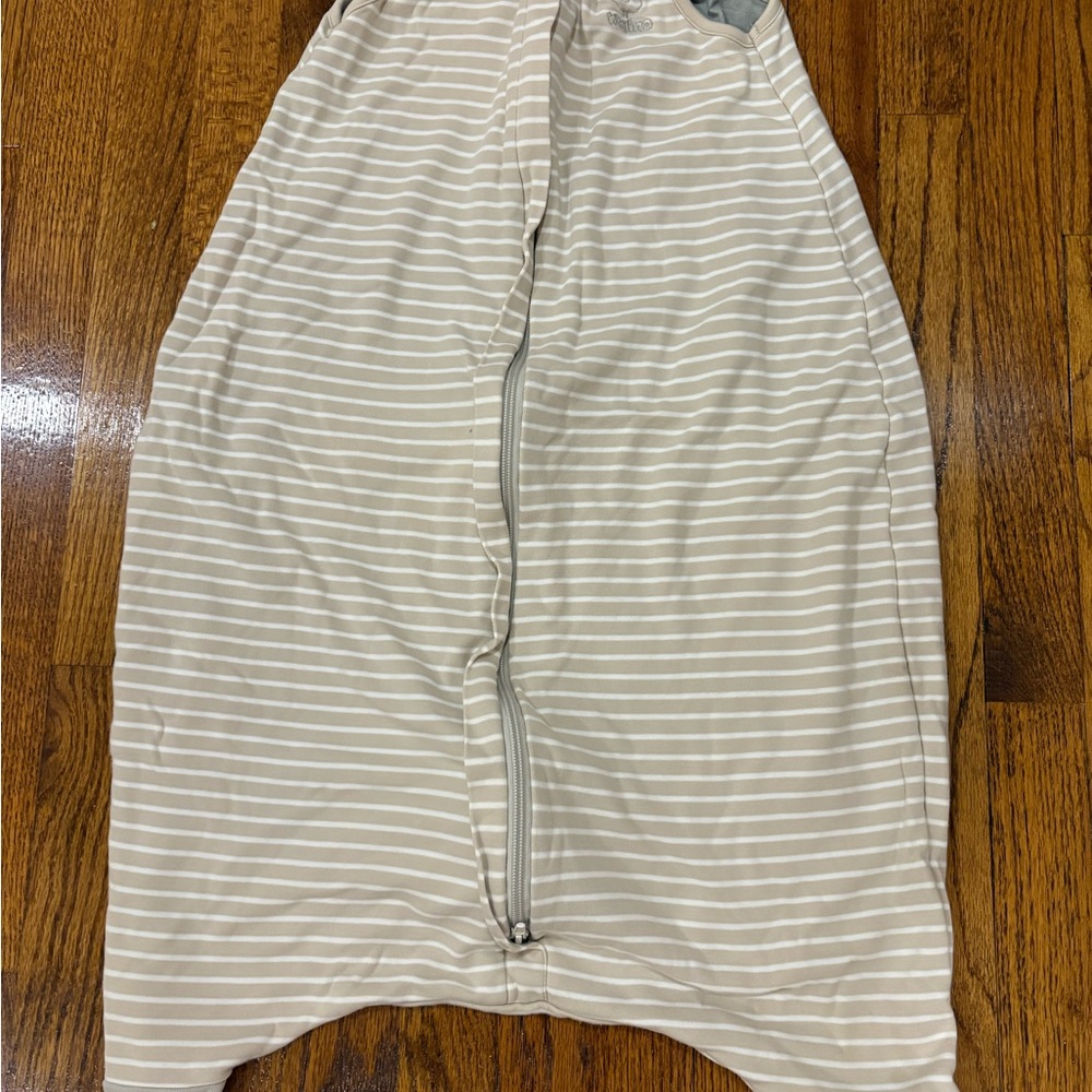 Woolino sleep sack with feet 3-4T